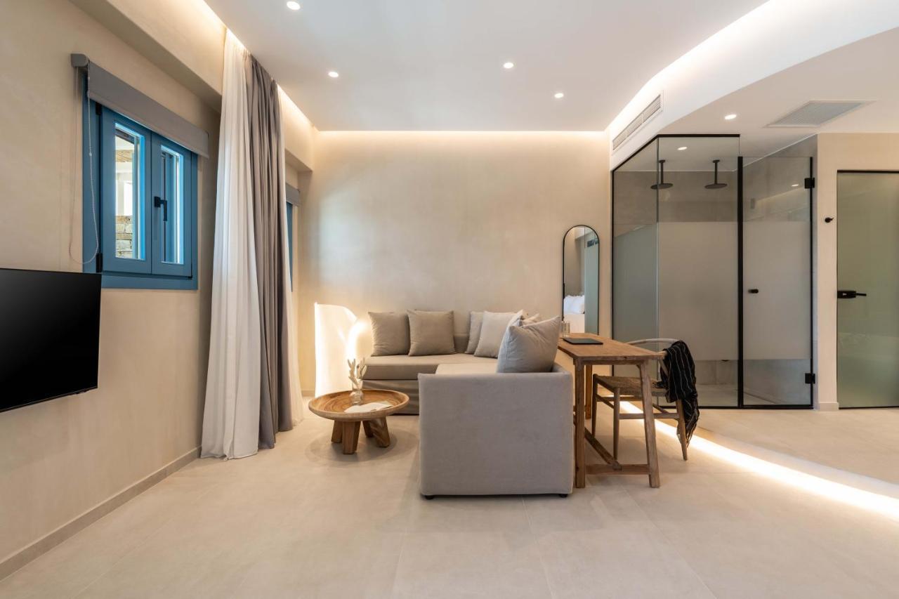 Aura Suites Paros ナウサ エクステリア 写真